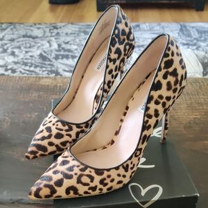 Steve Madden Daisie Leopard Print leather Calf Fur Women's High Heels Sz 10, EUC